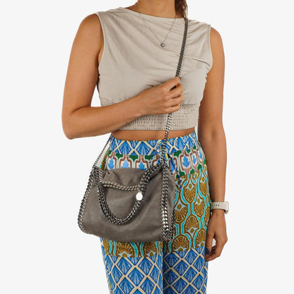 Stella McCartney Mini Tote Falabella Stahlgrau veganes Shaggy Deer Fold Over Tasche