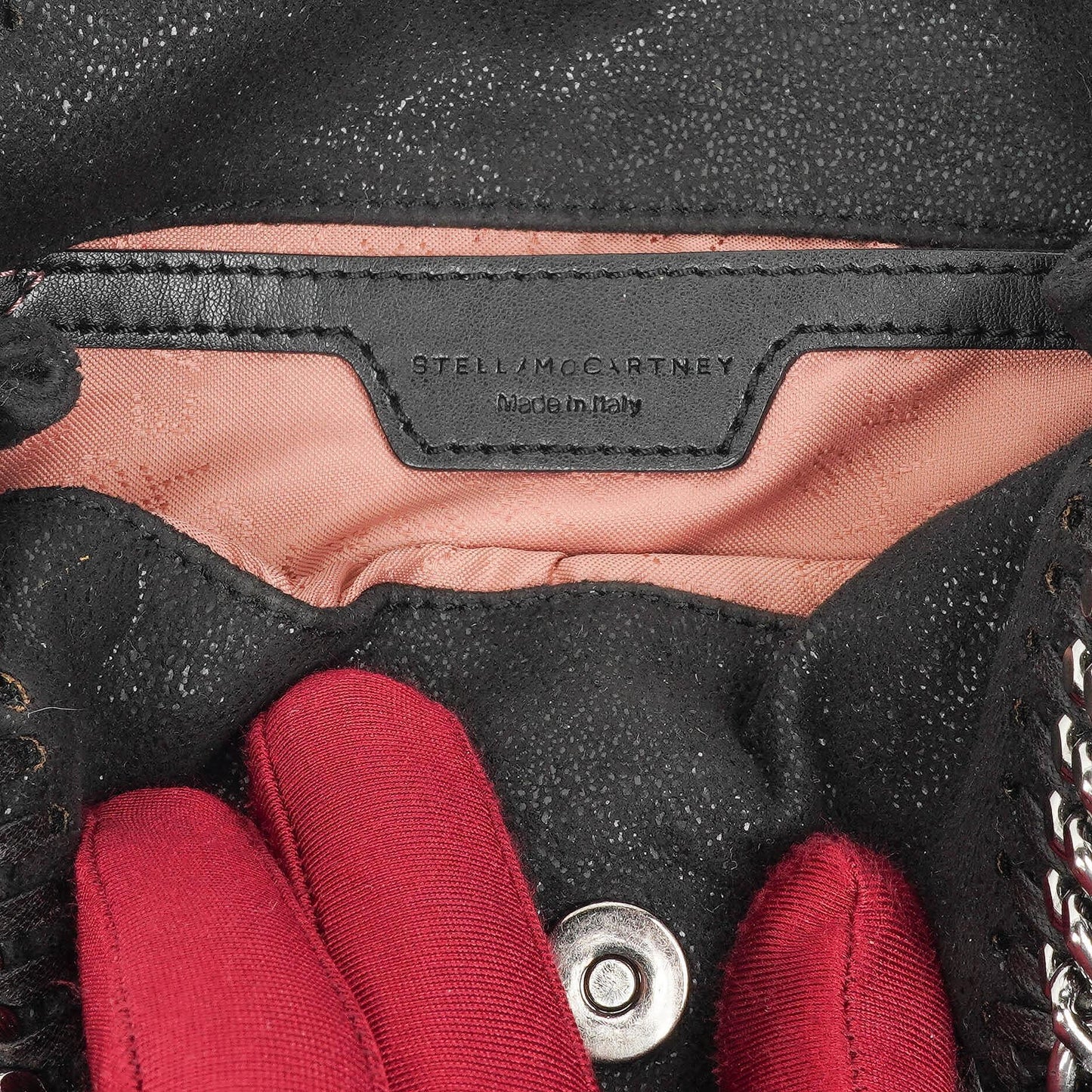 Stella McCartney Tiny Falabella schwarze vegane Shaggy Deer Tote Bag mit Nieten und Fransen