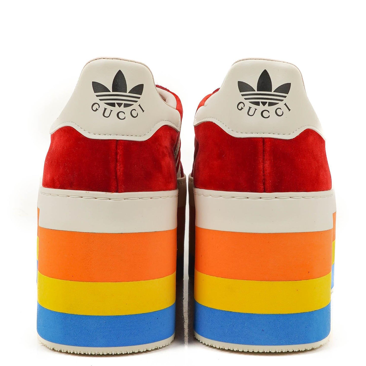 The Gucci x Adidas Gazelle Plateau Rot