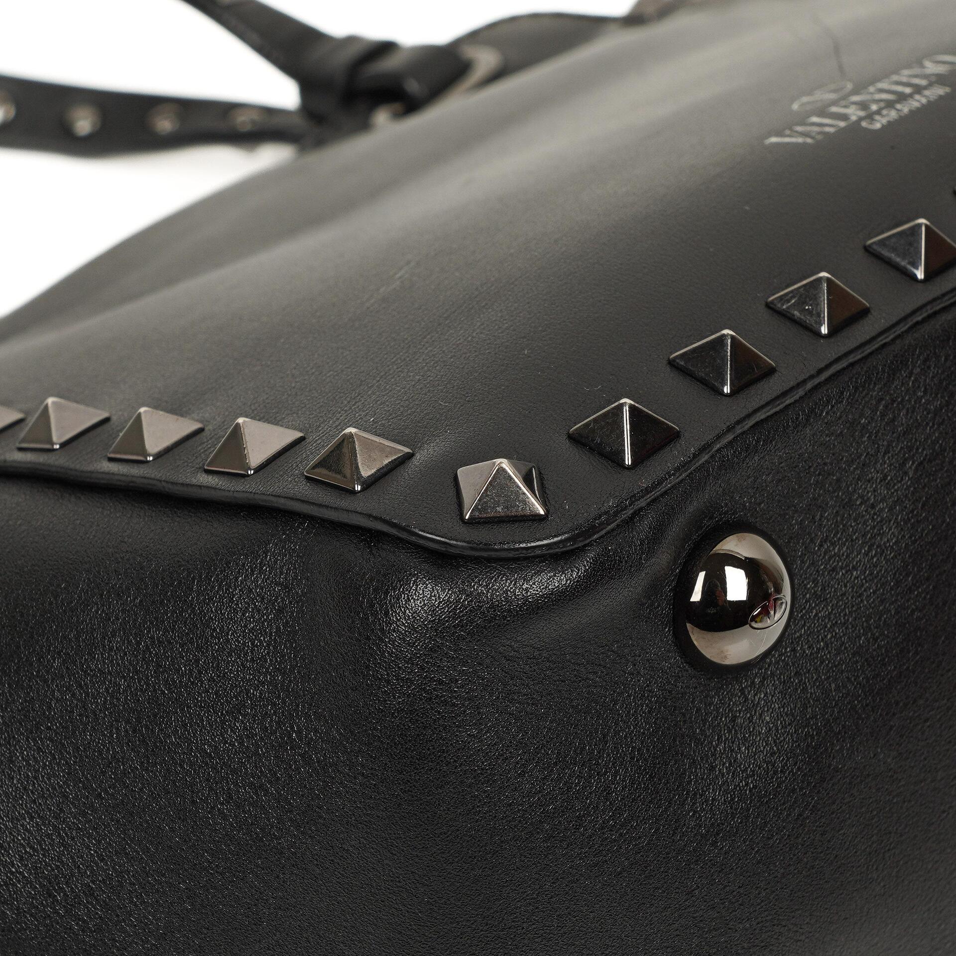 Valentino Garavani Mini Rockstud Leder Tote Bag Schwarz