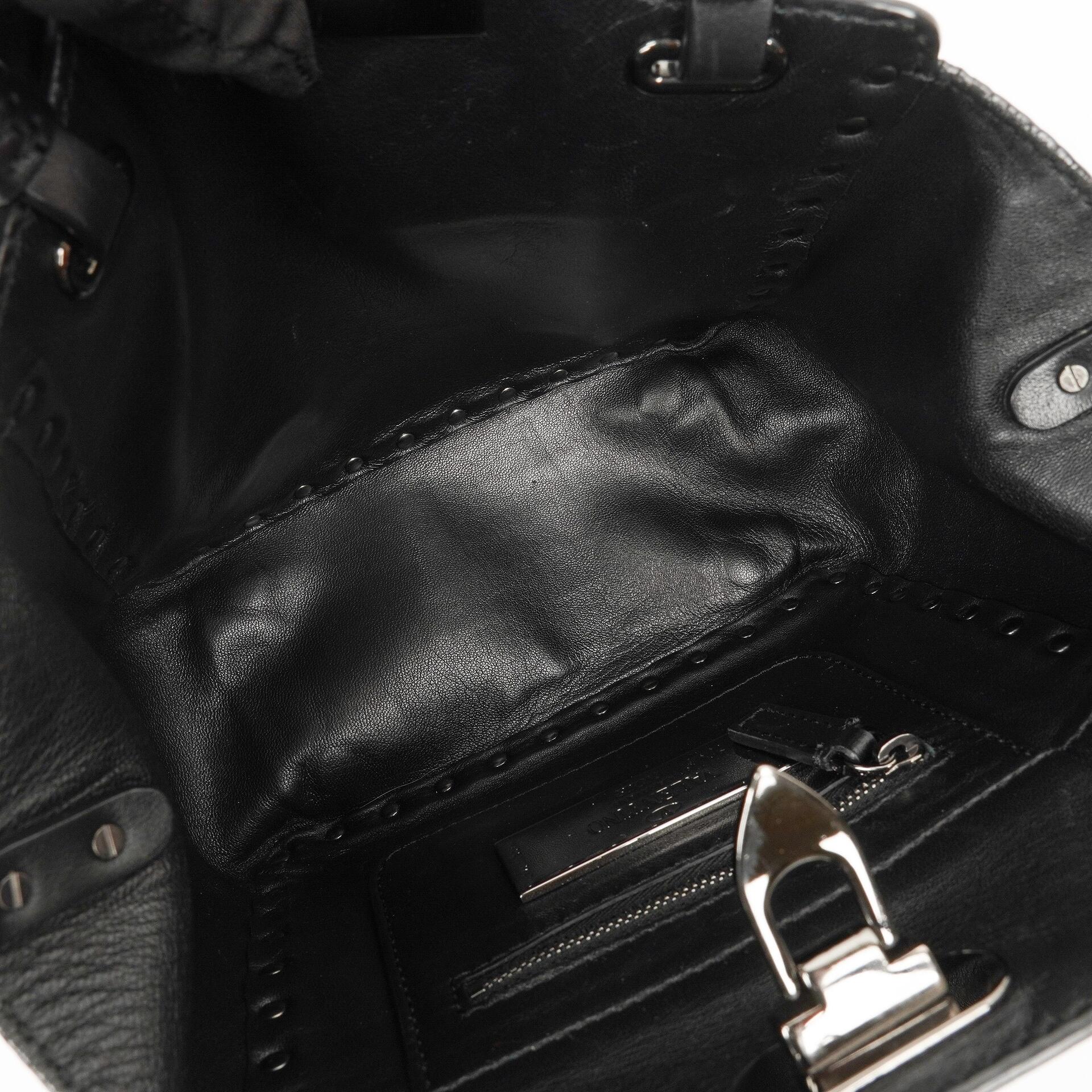 Valentino Garavani Mini Rockstud Leder Tote Bag Schwarz