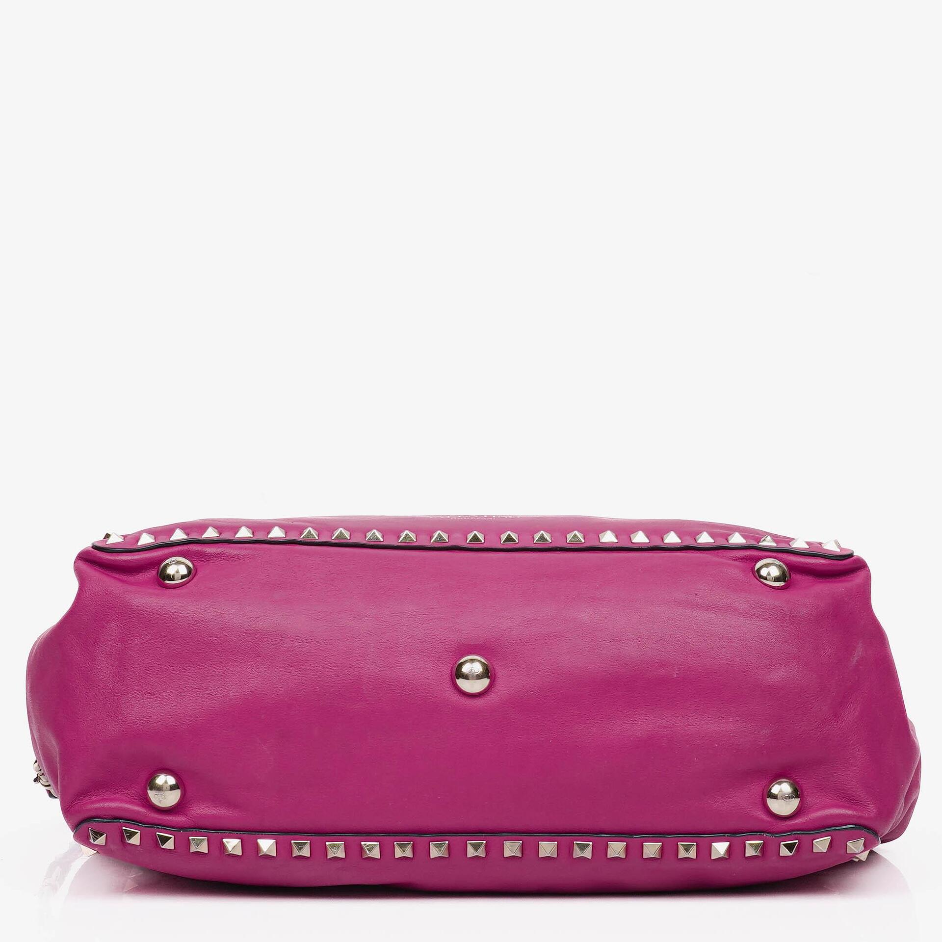 Valentino Garavani Medium Rockstud Tote Bag in Pink