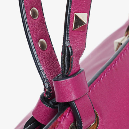 Valentino Garavani Medium Rockstud Tote Bag in Pink