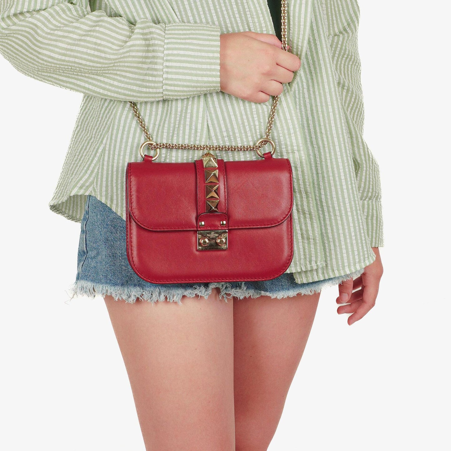 Valentino Garavani Glam Lock Rockstud Mini Klappentasche in Rot
