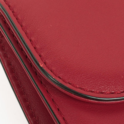 Valentino Garavani Glam Lock Rockstud Mini Klappentasche in Rot