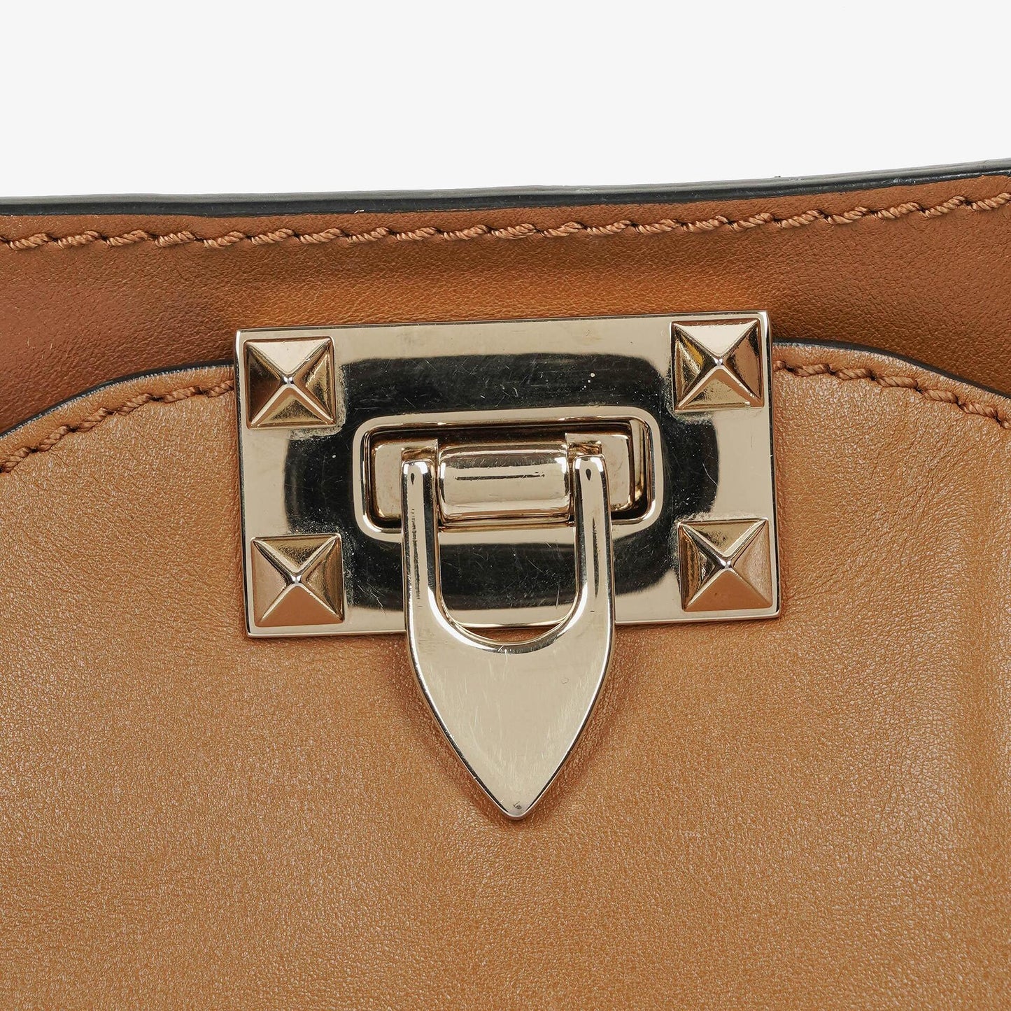 Valentino Garavani Kleine Rockstud Tote Bag aus braunem Kalbsleder