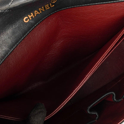 Vintage Chanel Classic Single Flap Tasche aus schwarzem gestepptem Lammleder mit 24K vergoldeten Beschlägen