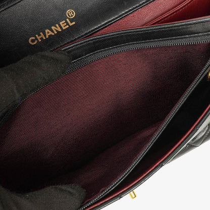 Vintage Chanel Classic Single Flap Tasche aus schwarzem gestepptem Lammleder mit 24K vergoldeten Beschlägen