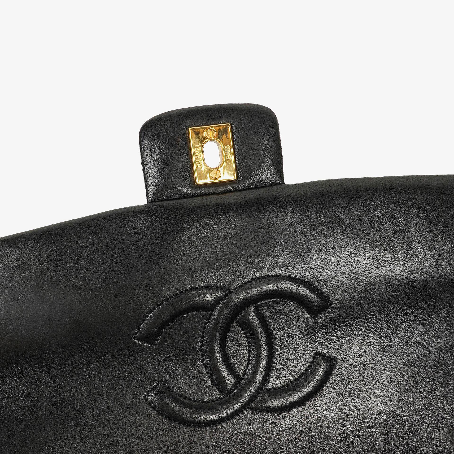 Vintage Chanel Classic Single Flap Tasche aus schwarzem gestepptem Lammleder mit 24K vergoldeten Beschlägen