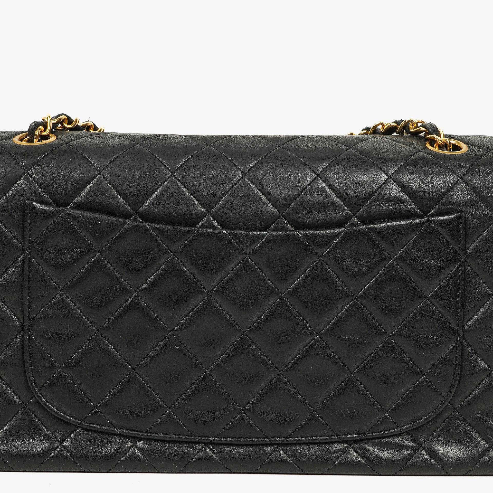 Vintage Chanel Classic Single Flap Tasche aus schwarzem gestepptem Lammleder mit 24K vergoldeten Beschlägen