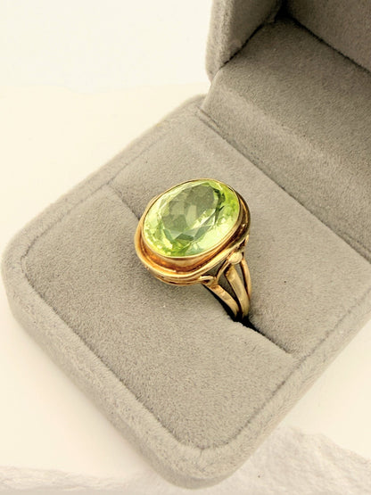 Vintage Statement Ring 14 Karat Gelbgold 585 Peridot - Laminimas e.K