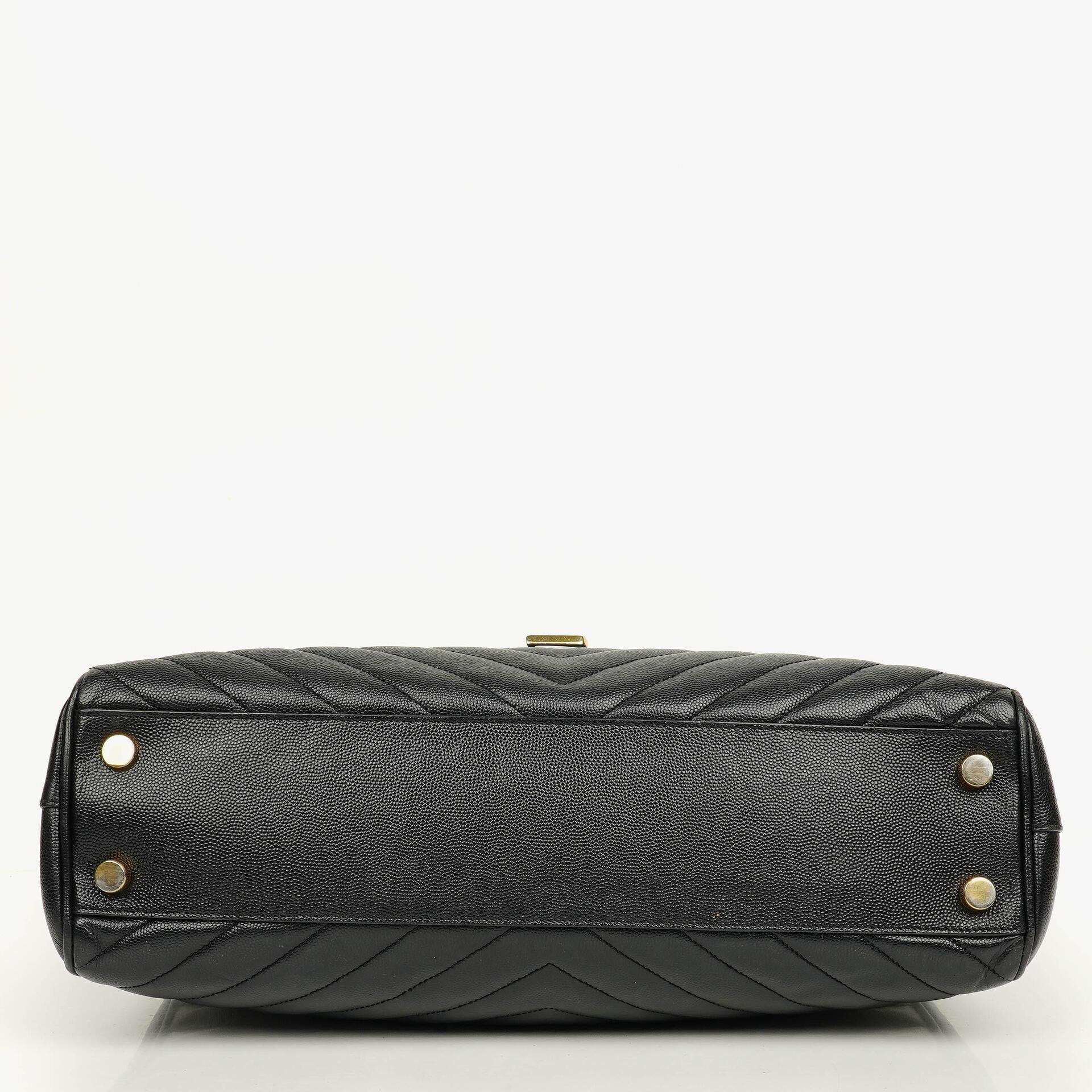 Yves Saint Laurent Classic Shopping Tote aus schwarzem Chevron-gestepptem Leder mit Monogramm