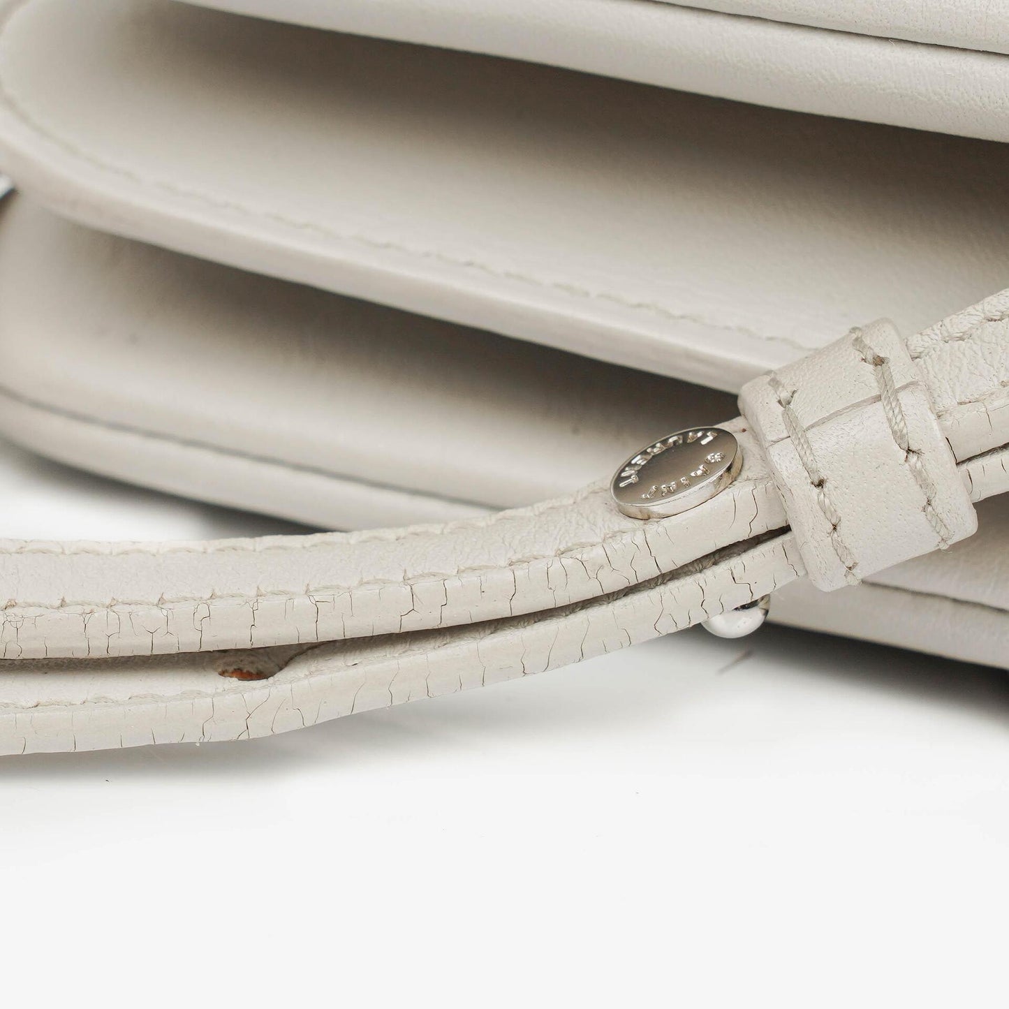Yves Saint Laurent Pouch Line Mini Crossbody Bag aus grauem Leder