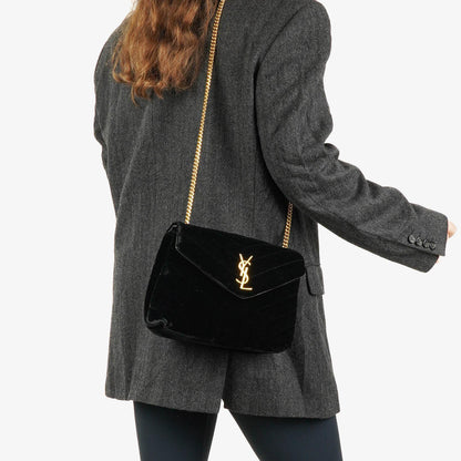Yves Saint Laurent Kleine Loulou Kettentasche aus Samt mit Y-Stepp-Monogramm