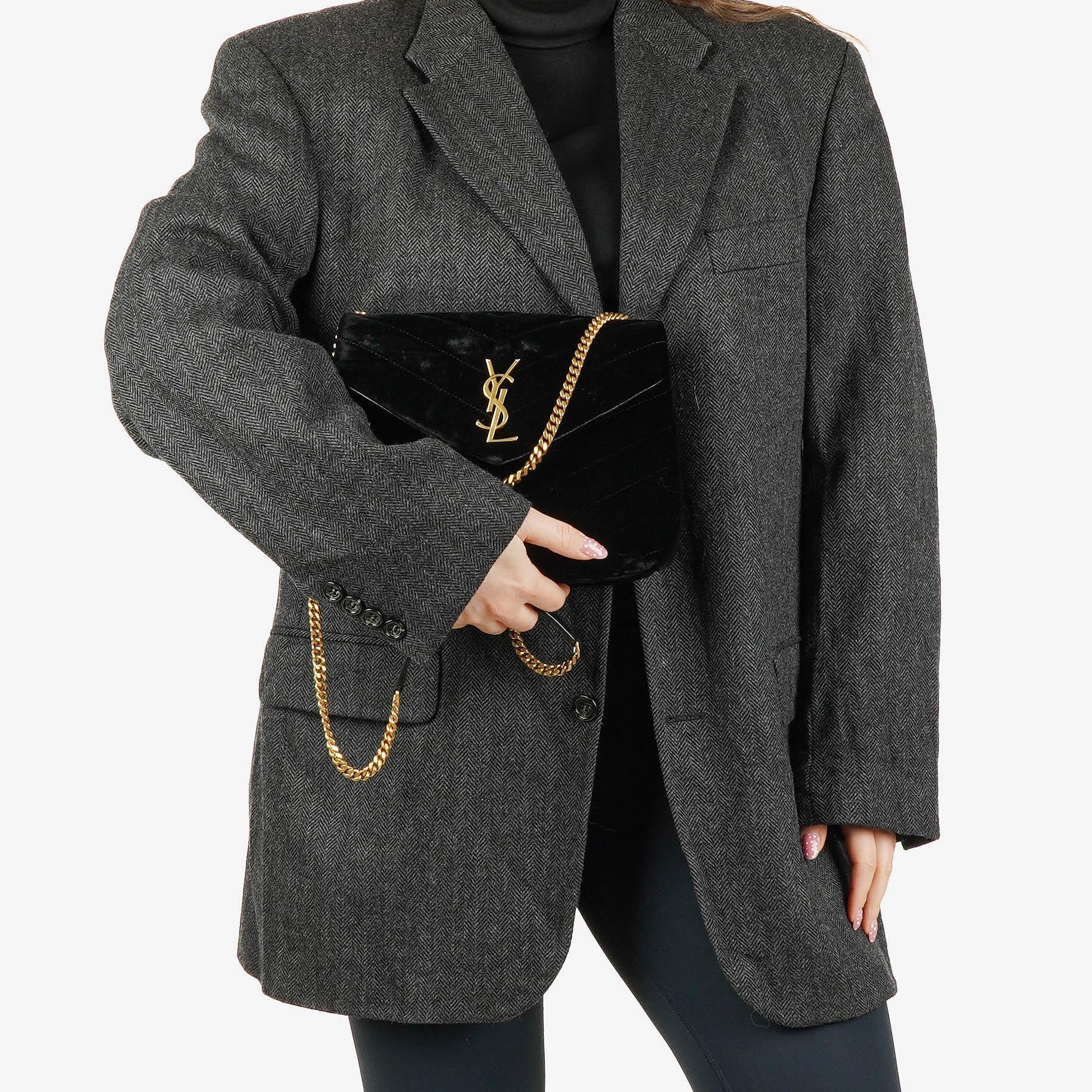 Yves Saint Laurent Kleine Loulou Kettentasche aus Samt mit Y-Stepp-Monogramm