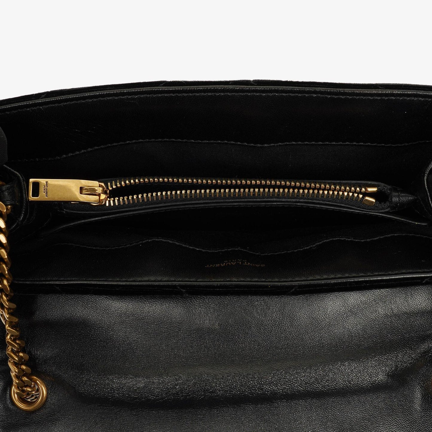 Yves Saint Laurent Kleine Loulou Kettentasche aus Samt mit Y-Stepp-Monogramm
