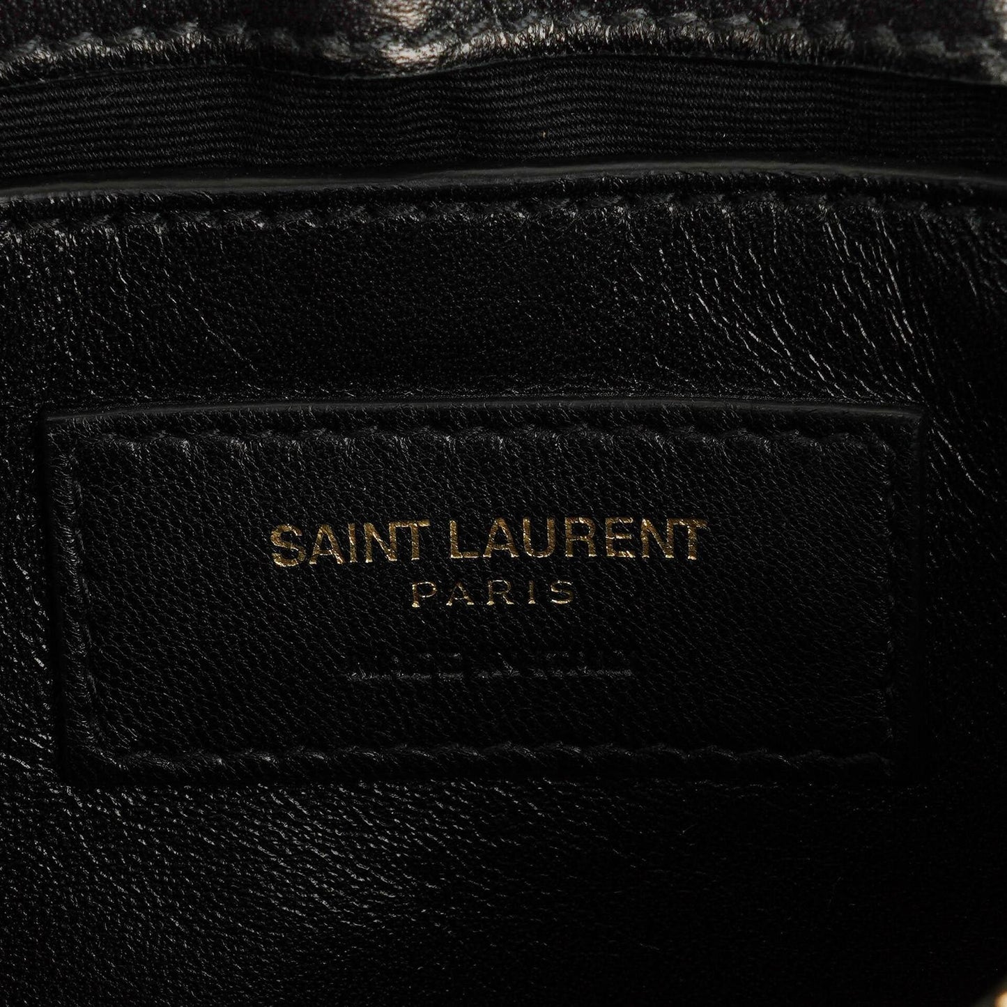 Yves Saint Laurent Kleine Loulou Kettentasche aus Samt mit Y-Stepp-Monogramm